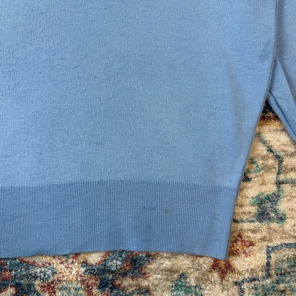 Vintage Royal Canadian Air Force Crest V-Neck Sweater - Picture 4 of 5